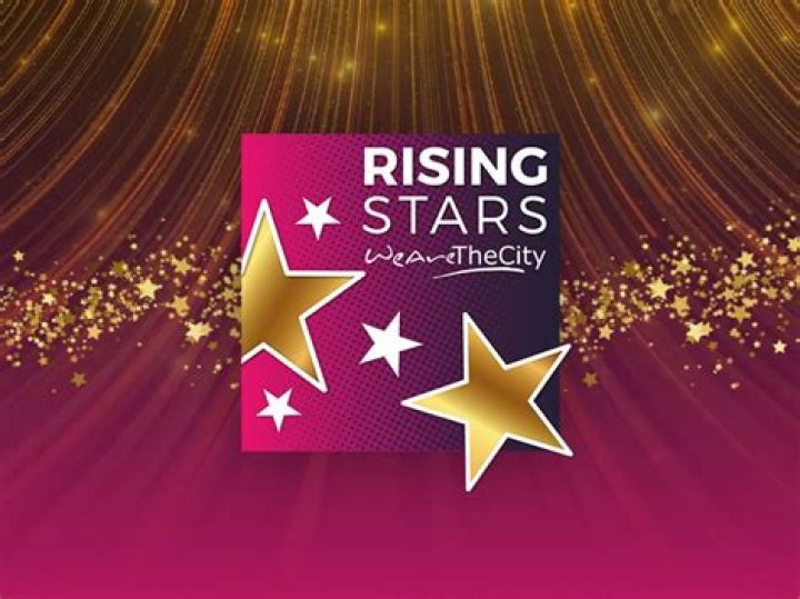 Alyx Star: The Rising Star Revolutionizing the Music Industry