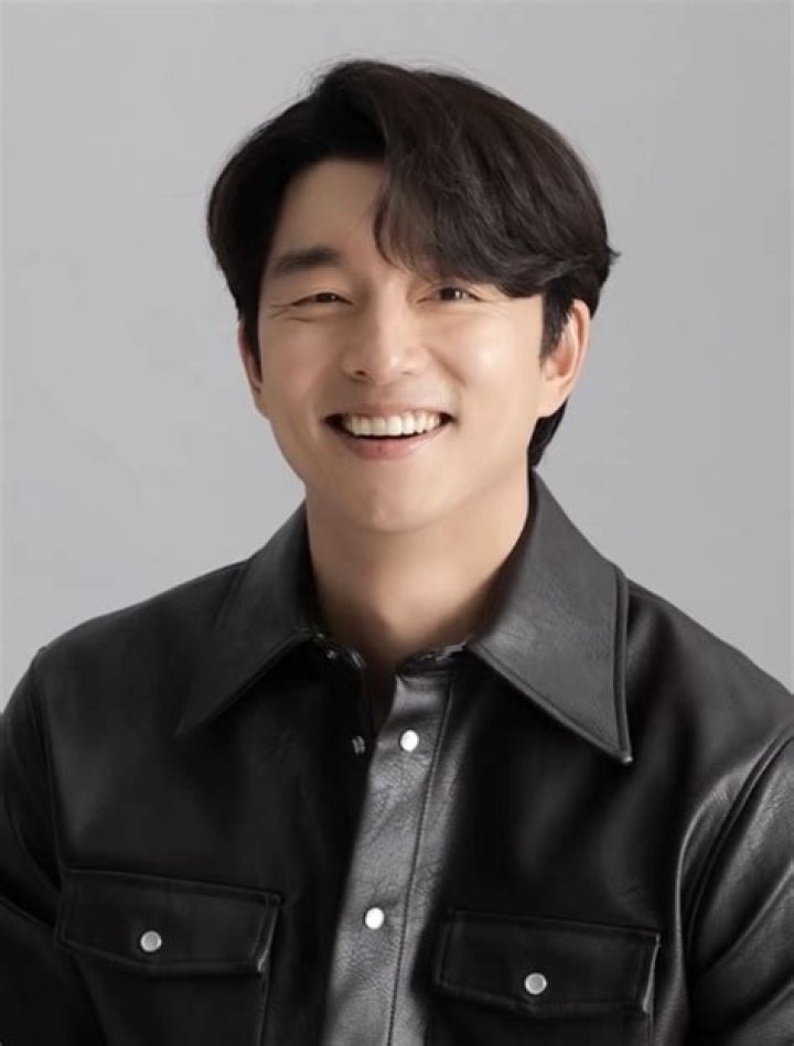 Gong Yoo Age, Wife, and Everything You Need to Know About the Korean Heartthrob