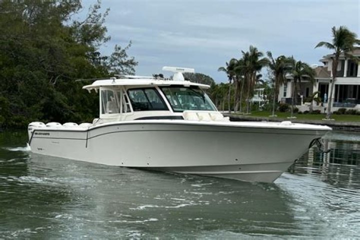 Grady White Boat Reviews: The Ultimate Guide to Choosing the Perfect Fishing Vessel
