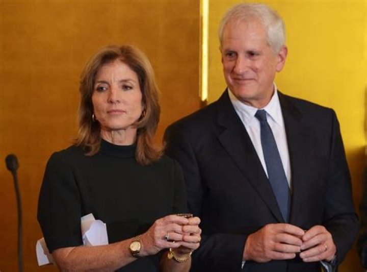 Rose Schlossberg Net Worth: A Comprehensive Guide to Her Wealth and Career