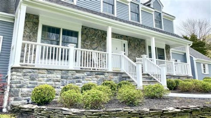 Rutherford, NJ: A Comprehensive Guide to Living, Working, and Exploring in Bergen County